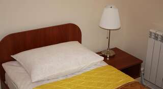 Гостиница Мотель Вояж Печоры Стандартный двухместный номер с 2 отдельными кроватями-5